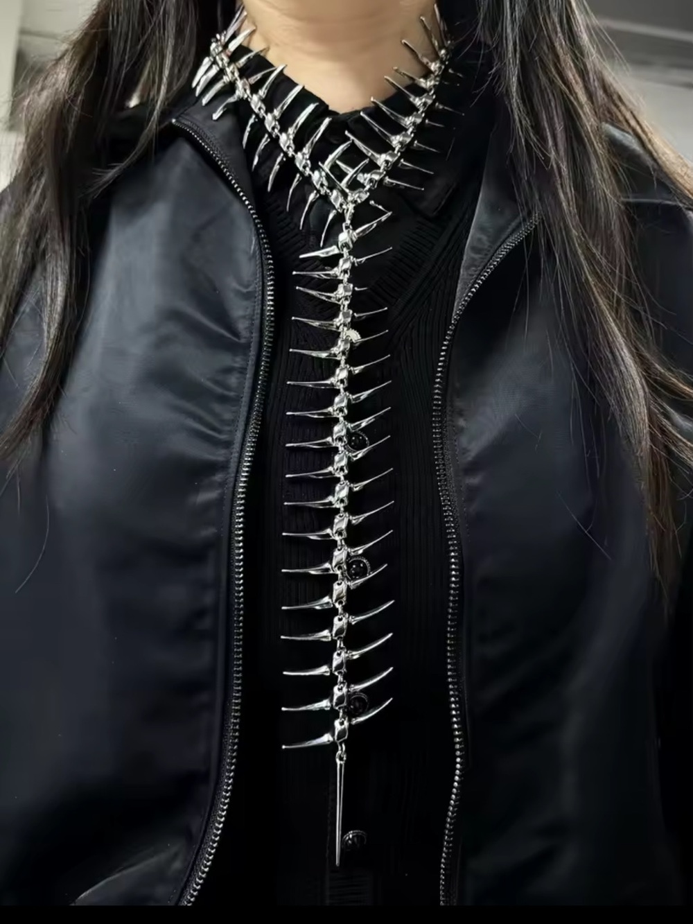 Silver Spine Back Spike Gothic Necklace - Picture 2 of 5